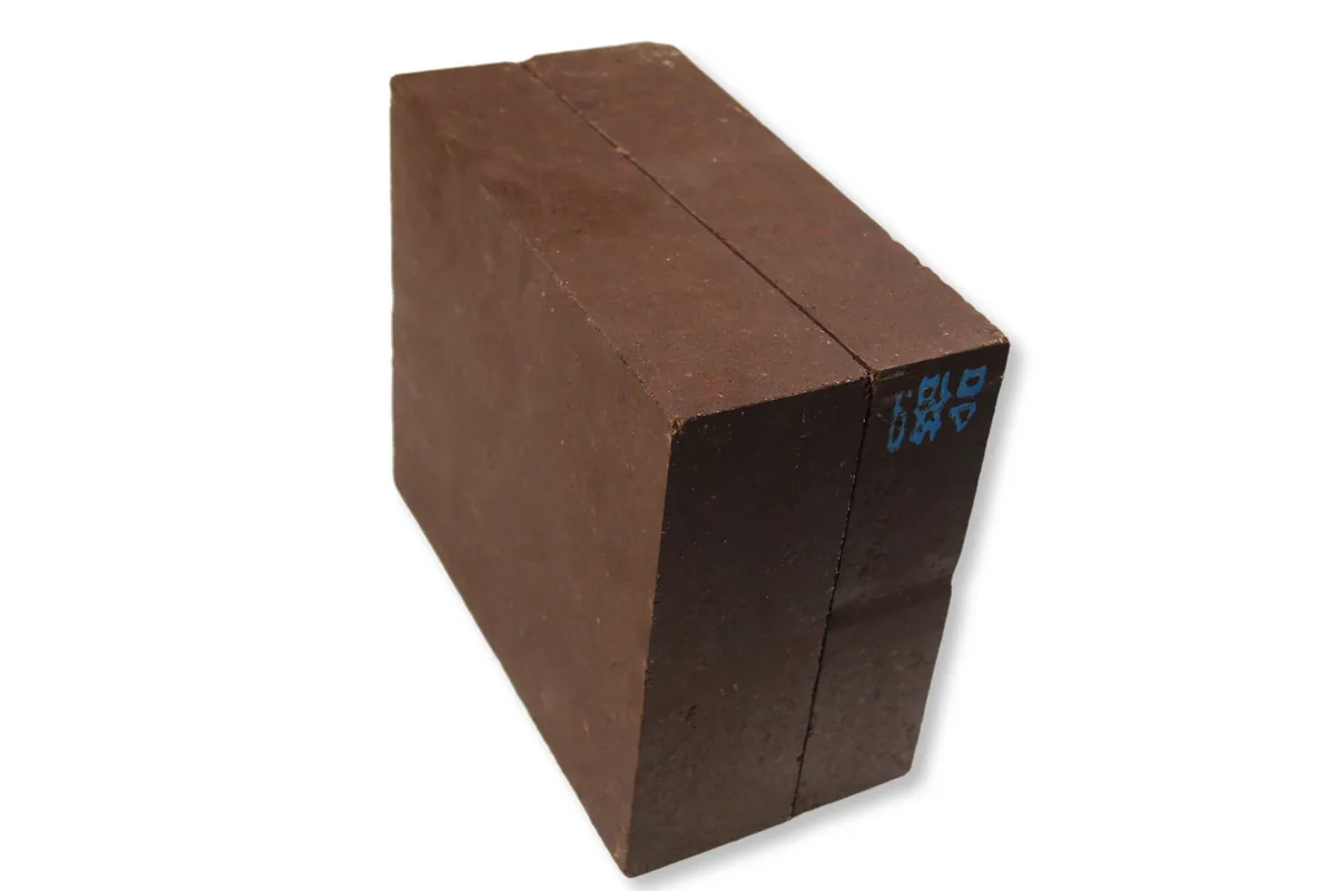 Magnesia–iron & hercynite spinel bricks